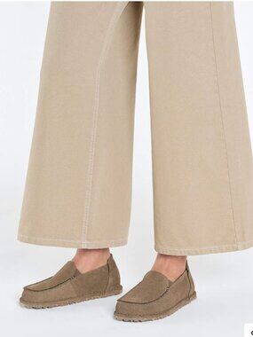 BERKENSTOCK UTTI SLIP ON FLATS (9)/MEN 7